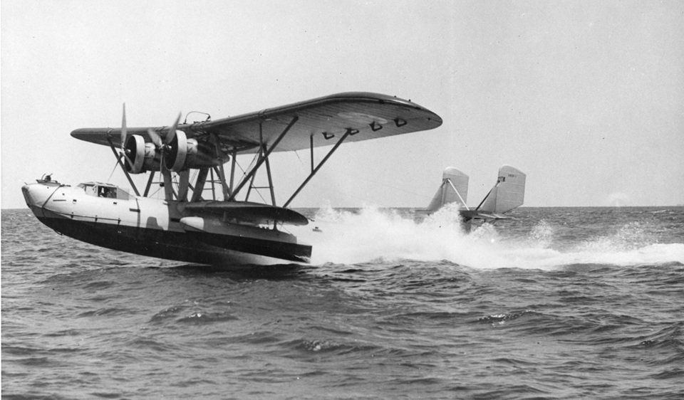 XP2Y-1 taking off in rough water